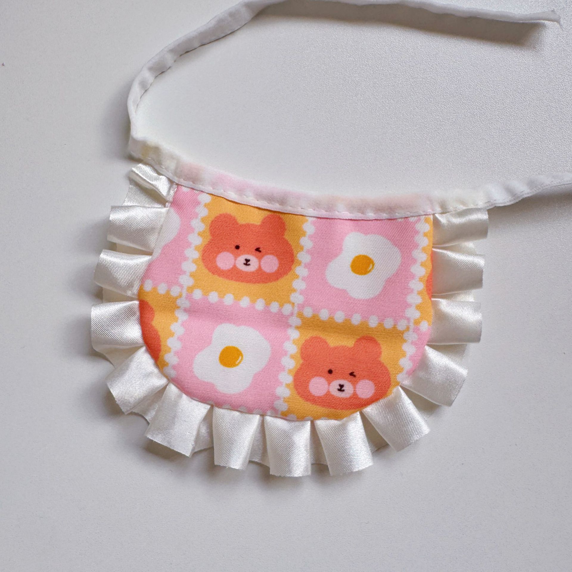 Dog Bowls And Feeders White Edged Frangipani Main 923708499991