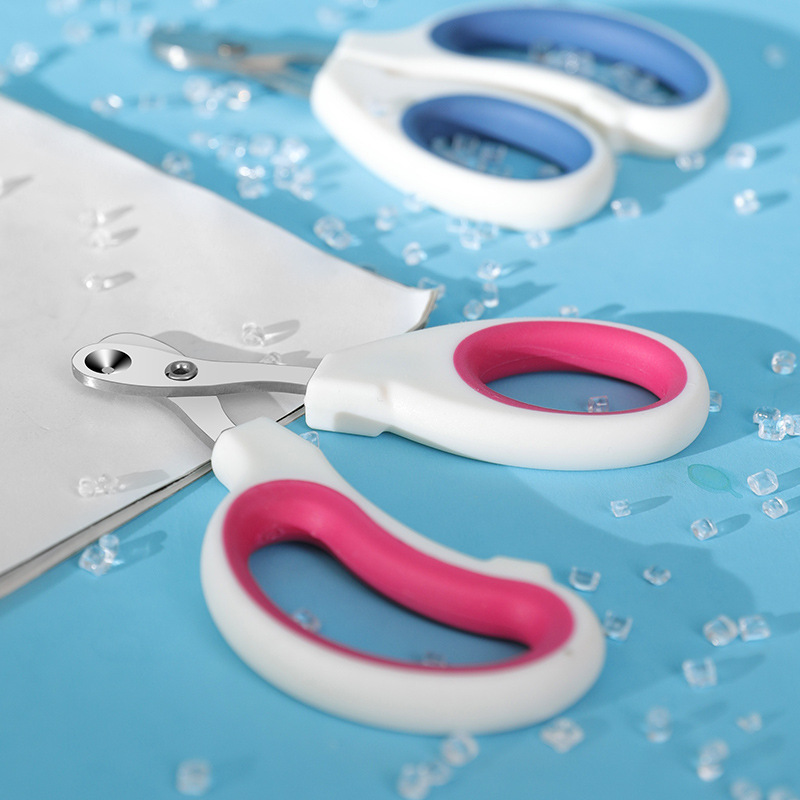 Cheap Cat Accessories Dog Nail Clippers with Round Hole - Image 3